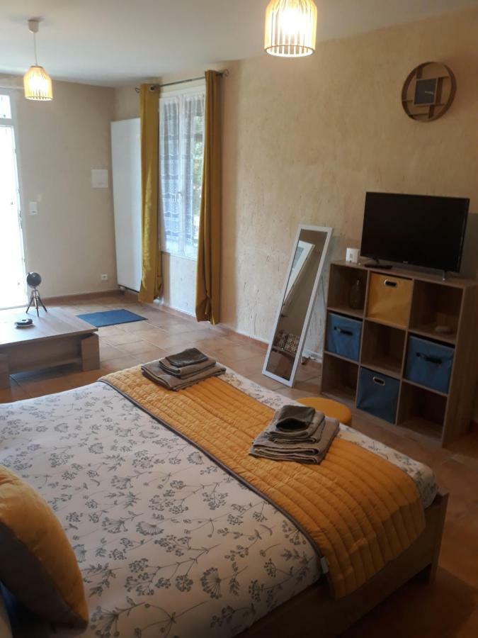 Hotes De L'Isle Saint-Medard-de-Mussidan Luaran gambar